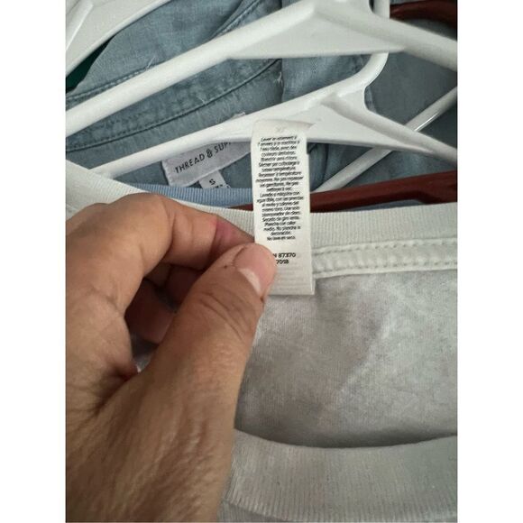 Birddogs white w/ pink stripe and green palm leaf graphic t-shirt XL - Picture 5 of 5